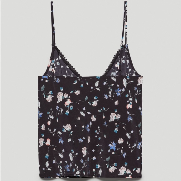 Naomi silk camisole aritzia - Picture 2 of 2